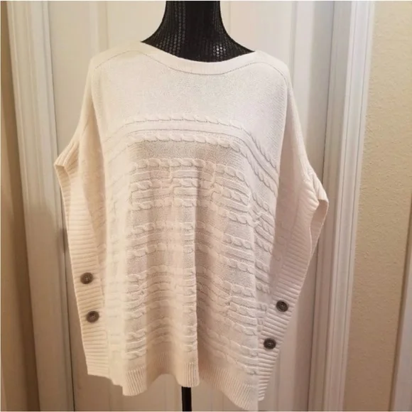 Banana Republic Women’s Size XS/Small Cable Knit Sweater Poncho Cream Beige EUC - Picture 11 of 11